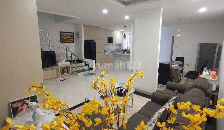 Dijual rumah di camar indah PIK - Jakarta utara 1