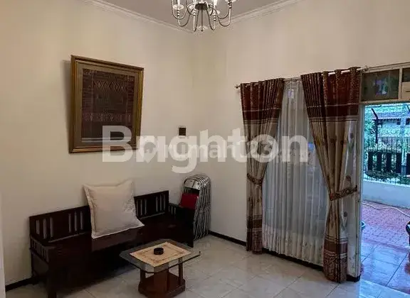 Jual Rumah 1,5 Lantai Lokasi Jl. Perunggu, Sulfat Malang 9