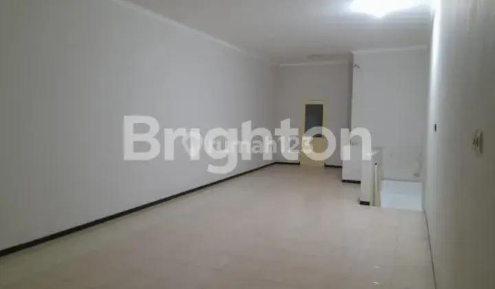 Jual Ruko Full Bangunan 2lt Lokasi Ramai Karangploso 2