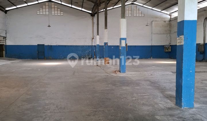 Gudang Lengkap Office Dan Mess Jalan Besardeket Pintu Toll Kalideres