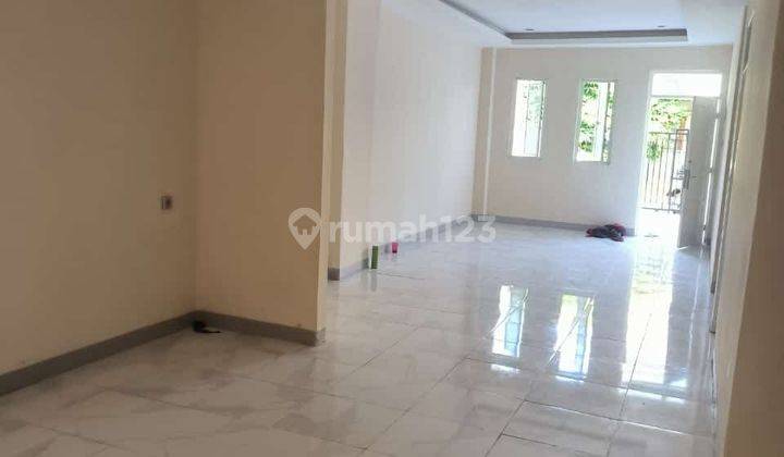 Rumah Baru Shm 2 Lantai Di Jakarta Barat 1