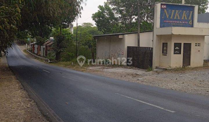 Dijual tanah dan bangunan ex restoran cocok untuk usaha atau gudang di Jl Raya Kalijati Subang