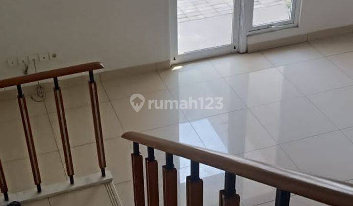 Dijual Rumah Hoek di Komplek Sandang Duren Sawit Jakarta Timur 2