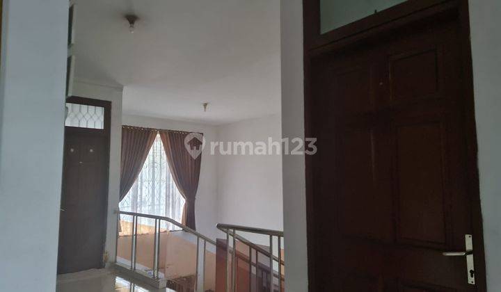 Rumah Di Jual Cepat Di Taman Modern, Letak Strategis  2