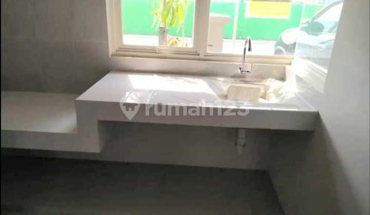 DIJUAL SUPER MURAH Rumah HOOK Harapan Indah, Cluster Lavesh 2
