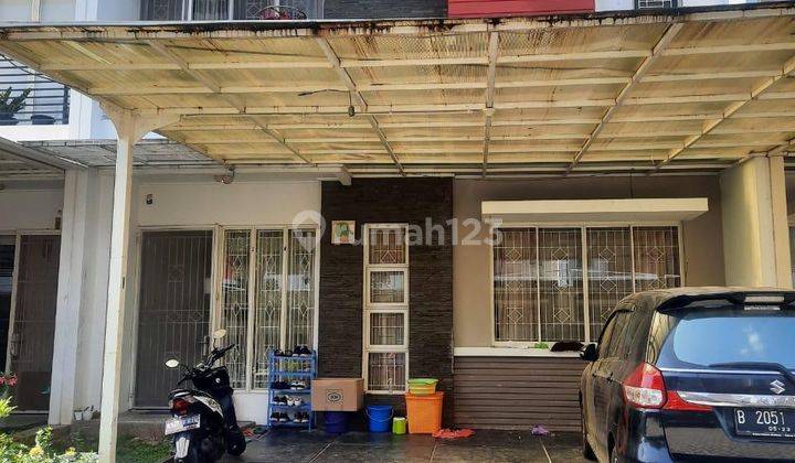 Di jual rumah 2 lantai di green lake city cluster Amerika tanggerang 2