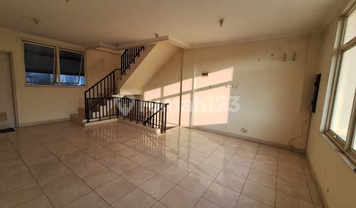 For Rent Ifolia Harapan Indah 2 Shop House - Strategic Location & Ready for Business! For Rent Ifolia Harapan Indah 2 Shop House - Strategic Location & Ready for Business!