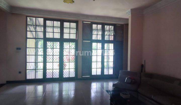 Jual Nego Rumah Asri Dan Nyaman Daerah Cipaku Bandung 2