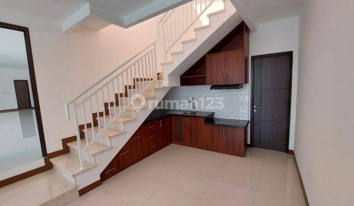 Ruang Usaha Bangunan Baru Lokasi Jalan Sangkuriang Cimahi  7