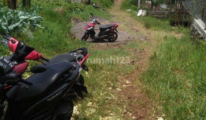 Tanah 982 Meter SHM Bentuk Kotak Punclut Lembang  9