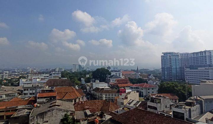 Apartemen 3 BR Hoek Braga City Walk Bagus Furnished Bandung  2