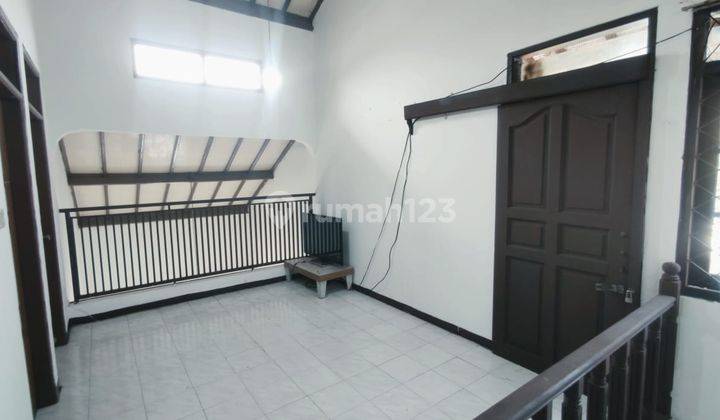 Rumah Asri Dan Nyaman Posisi Huk Area Arcamanik Cocok Untuk Pasangan Muda, Bandung  2