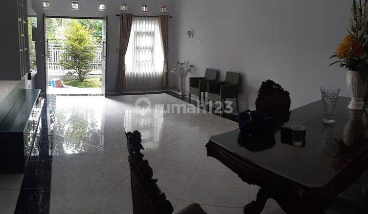 Rumah Cantik Dan Siap Huni Bisa Di Jadikan Villa Lokasi Lembang  1