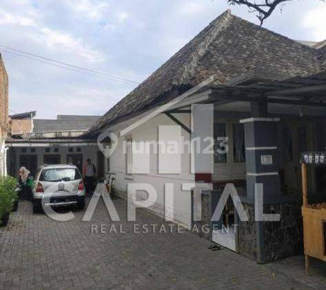 Rumah Bagus di Pinggir Jalan Utama Daerah Citeureup, Cimahi Utara 1