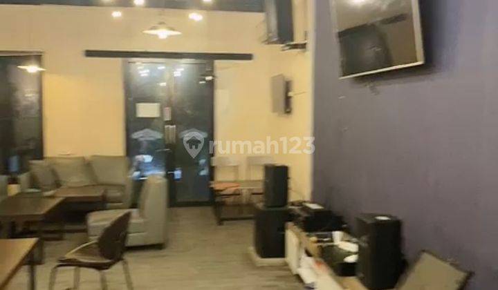 Cafe Siap Huni Sayap Buah Batu Bandung  2