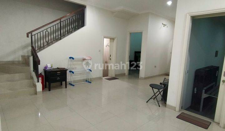 Rumah Baru Dengan Semi Furnished Siap Huni Lokasi Onegatesystem Lokasi Di Summarecon Tangerang  1