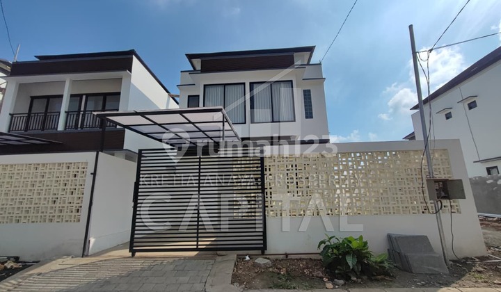  RUMAH BARU DEKAT UNIVERSITAS UDAYANA – JIMBARAN, BALI 