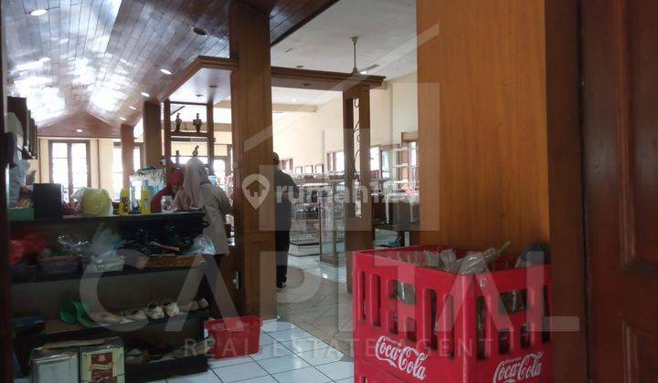 Hitung Tahah Saja .. Rumah Usaha di Lokasi Prime Cihampelas, Bandung 3