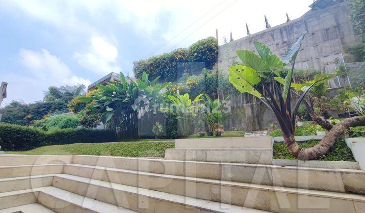 Rumah Nuansa Villa Kekinian di Resort Dago Pakar Bandung 11