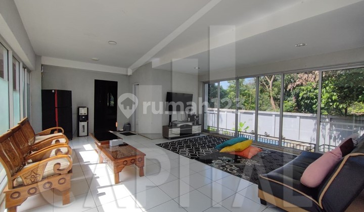 Villa Cantik di Trinity Sayap Setiabudi 2