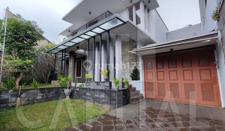 Rumah Lux Nyaman Dan Terawat di Mainroad Setra Duta 1