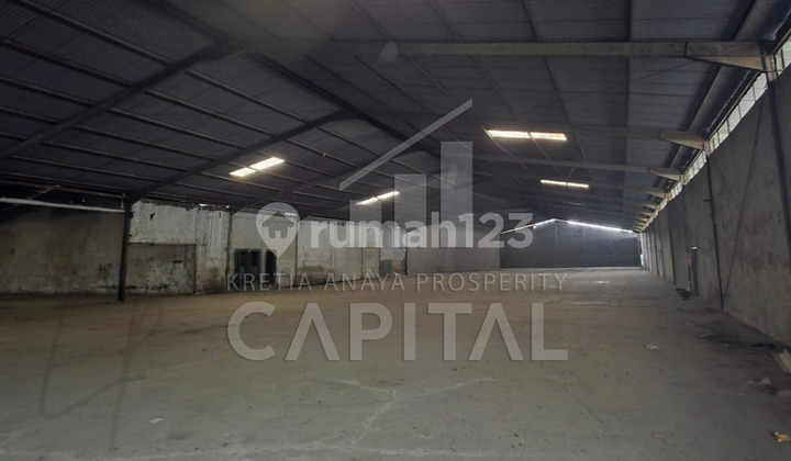 2 Unit Gudang Luas di Rancaekek Cocok untuk Produksi & Industri 2 Unit Gudang Luas di Rancaekek Cocok untuk Produksi & Industri