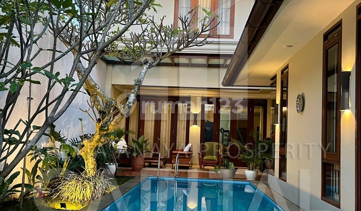 Rumah American Style + Kolam Renang Di Gegerkalong Rumah American Style + Kolam Renang Di Gegerkalong