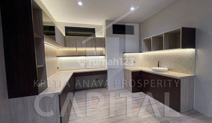 Rumah Bagus Furnished di Kota Baru Parahyangan, Bandung 2