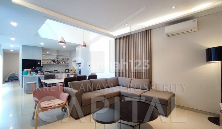 Bagus Banget Rumah Nyaman dan Strategis di Setradago Antapani