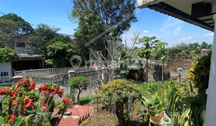 Land Count House Suitable For Living / Investment In Setrasari