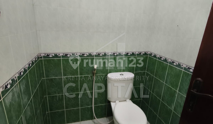 House, Move-in Ready, Strategic Location in Taman Kopo Indah (Tki) 3 2