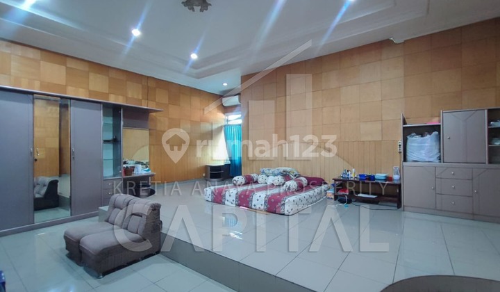 Strategis Banget ! Rumah Usaha di Jalur Ramai Mainroad Cibaduyut 2