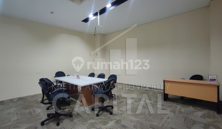 Exclusive Commercial Building - Mainroad Dago Exclusive Commercial Building - Mainroad Dago