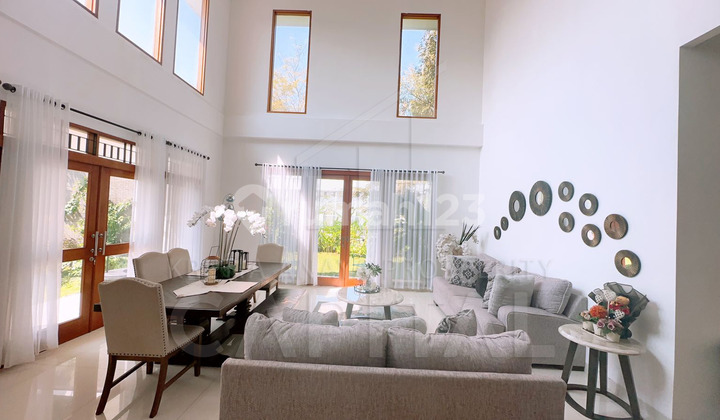 Rumah dengan View Cantik dan Sejuk di Setiabudi Regency Rumah dengan View Cantik dan Sejuk di Setiabudi Regency