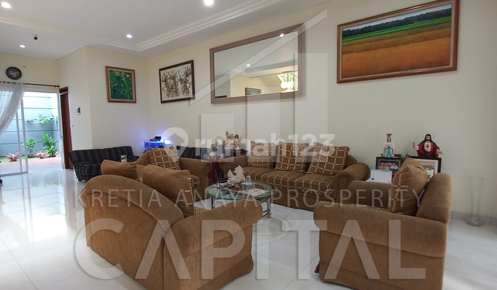 Rumah Mewah Di Pondok Hijau, Siap Huni & Super Nyaman Rumah Mewah Di Pondok Hijau, Siap Huni & Super Nyaman