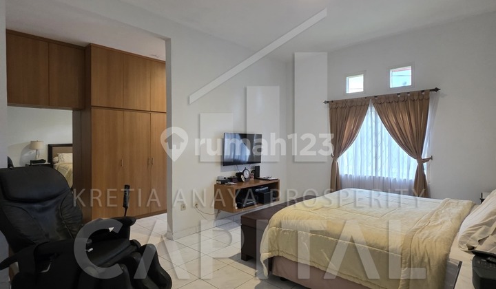 RUMAH LUAS NAN ASRI di GEGERKALONG PERMAI – SAYAP SETIABUDI 2