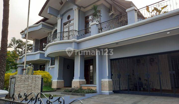 Rumah Mewah Lengkap Dengan Furnished Dan S Pool di Bsd City 2