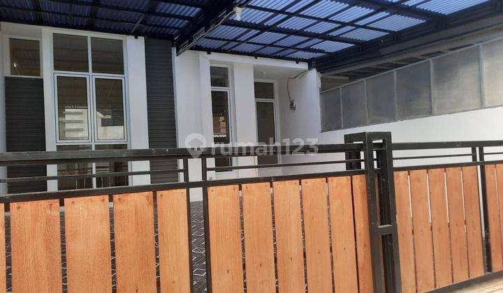 Rumah Cantik Siap Huni di Cendana Residence Serpong Tangerang 2