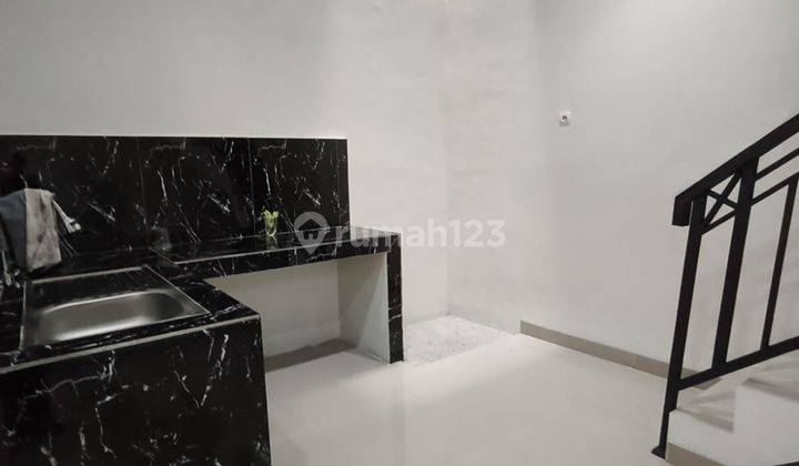 Rumah Cantik asri di Griya Loka  BSD Serpong Tangerang 2