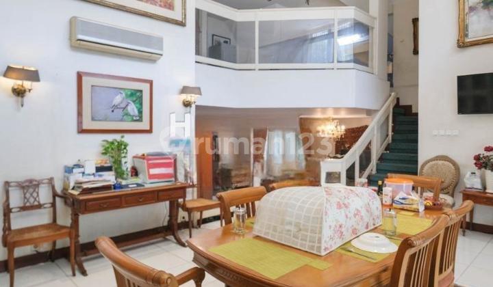Rumah Cantik dan siap huni di Pondok Indah Jakarta Selatan 2