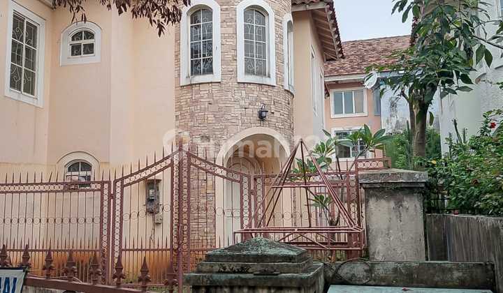 Rumah Cantik Boulevard di Lippo Karawaci Tangerang Rumah Cantik Boulevard di Lippo Karawaci Tangerang