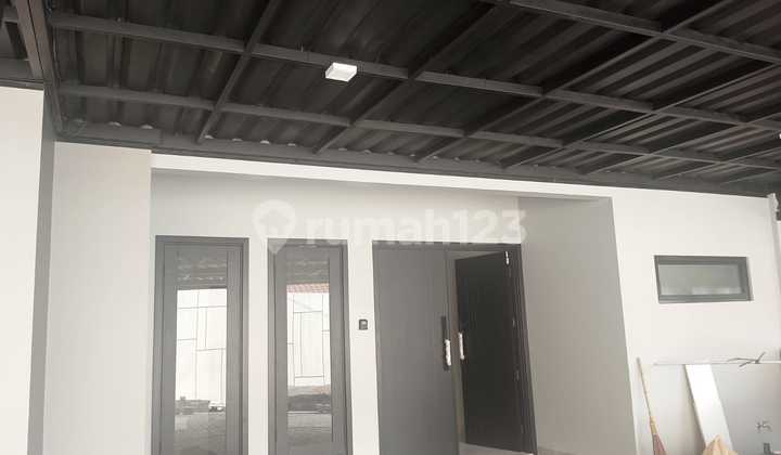 Rumah Cantik Siap Huni Minimalis di Griya Loka BSD