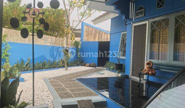 Rumah clasic siap huni luas di kencana Loka BSD Tangerang 1