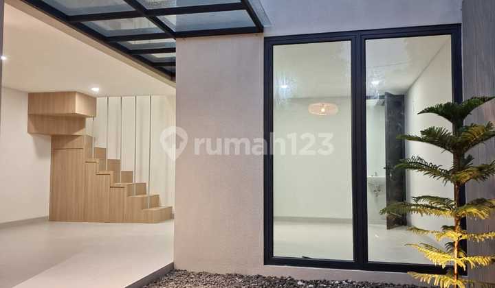 Brand New Villa House in Serpong near BSD Tangerang