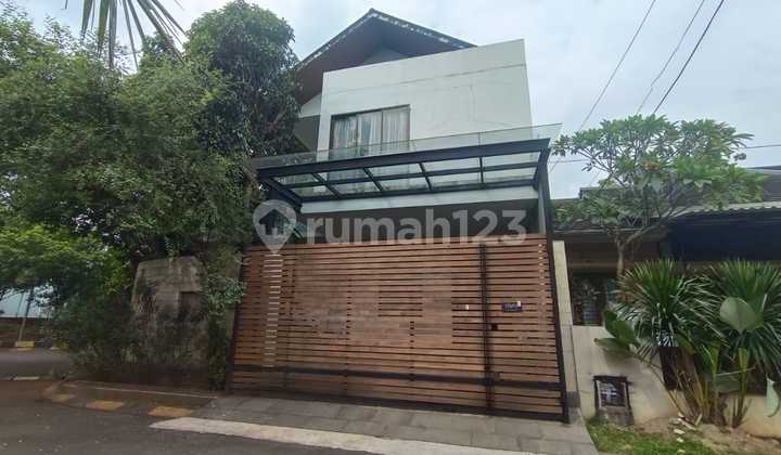 Rumah Cantik Huk siap huni di Nusa Loka BSD Serpong Tangerang Rumah Cantik Huk siap huni di Nusa Loka BSD Serpong Tangerang
