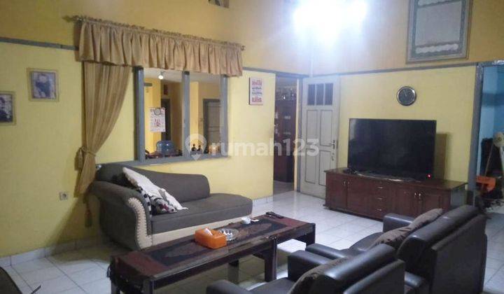 Rumah Terawat Tengah Kota, Strategis Pooool Di Area Sayap Jalan Aceh. Dekat Banget Ke Bip, Paskal23, Stasiun Ka 2