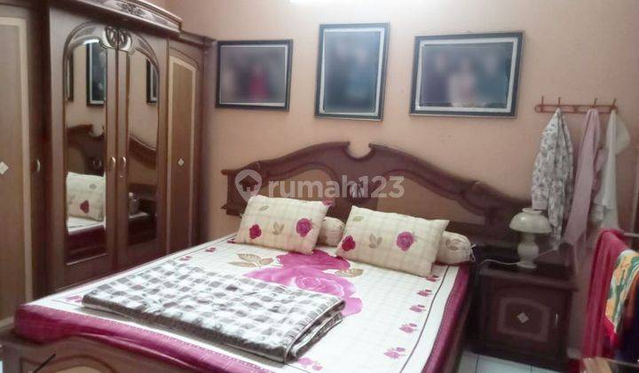 Dijual Cepat Rumah Tinggal Nyaman Beserta Isinya, Ada Usaha Kos kosan Daerah Sayap Ahmad Yani 11