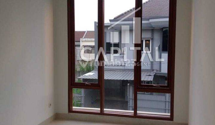 Rumah Baru 2 Lantai Dengan Design Cakep di Mekar Wangi Ini Pasti Memikat Hatimu 2