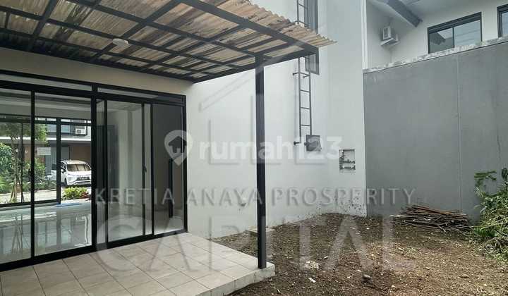 Rumah Minimalis Modern Unfurnish di Tatar Tarubhawana Kota Baru Parahyangan 
