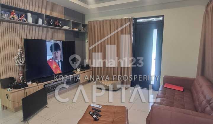 Rumah Posisi Hook dengan View Terbaik di Kota Baru Parahyangan